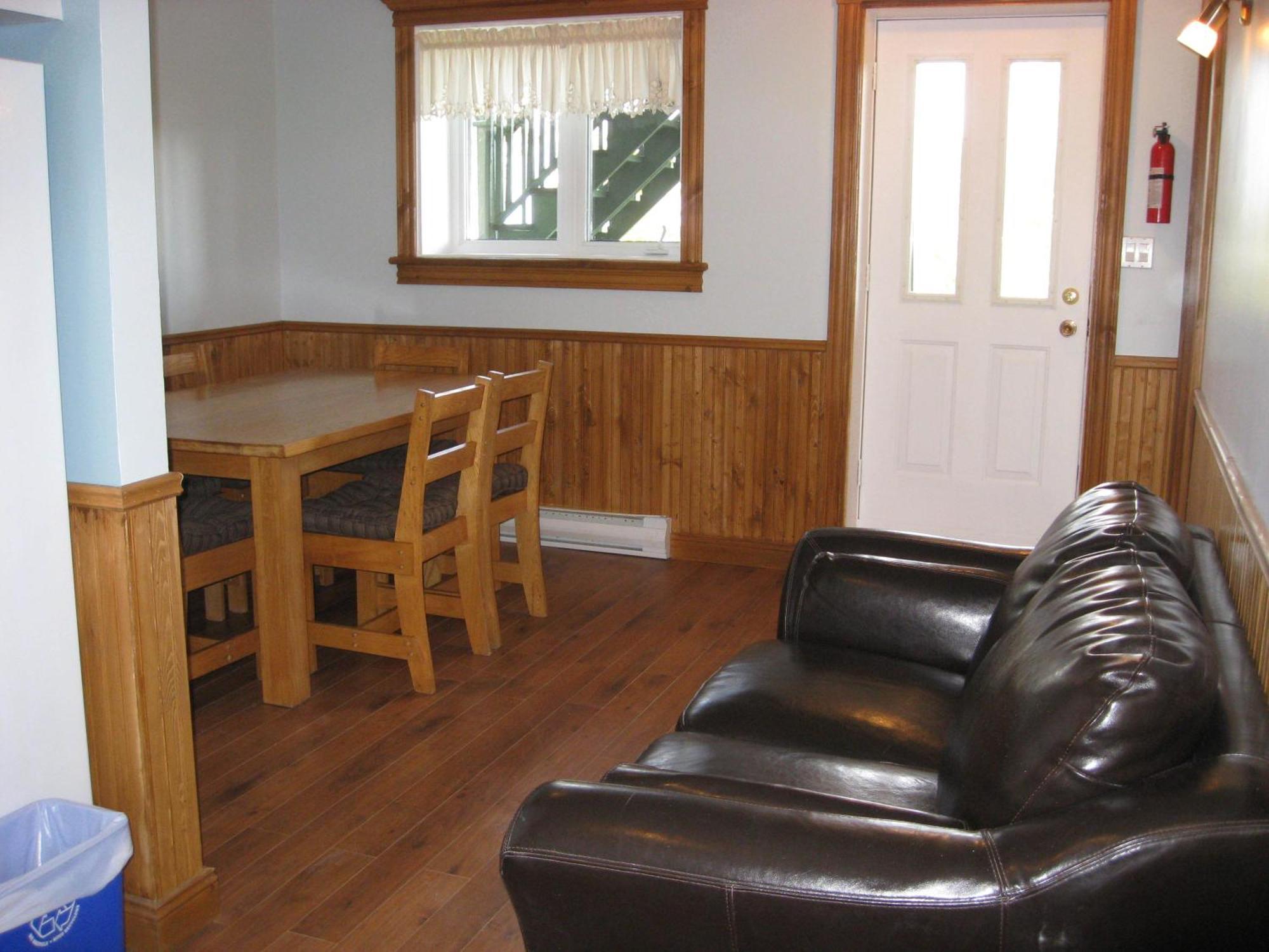 Hotel Sous La Croix 152725 Tadoussac Exteriér fotografie